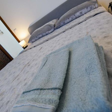 Sole Apartment Albano Sant'alessandro Exterior photo