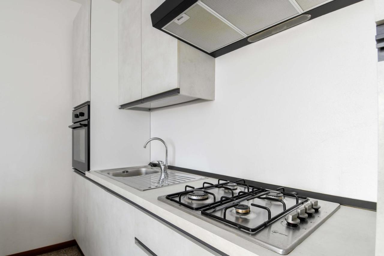 Sole Apartment Albano Sant'alessandro Exterior photo